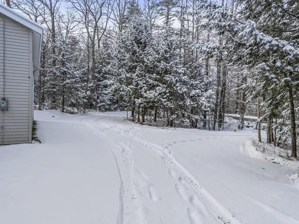 00 Clarry Hill Road Union ME 04862