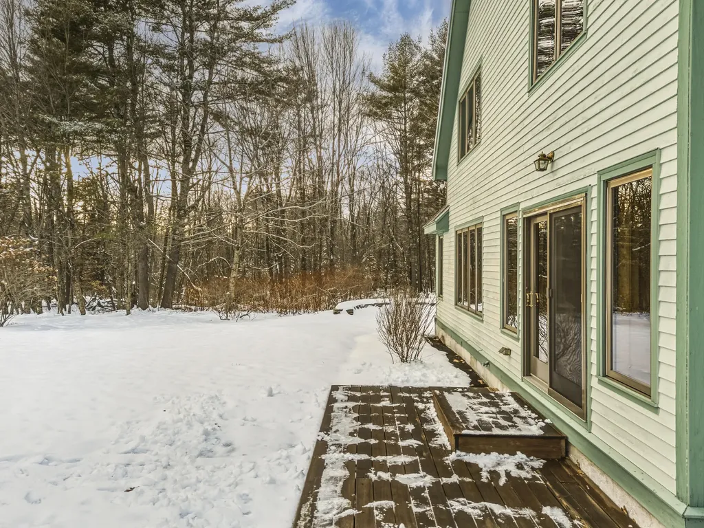 227 Benson Road Manchester ME 04351