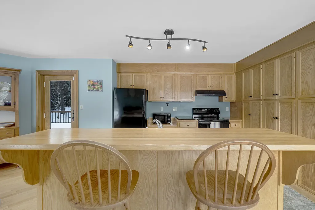 227 Benson Road Manchester ME 04351