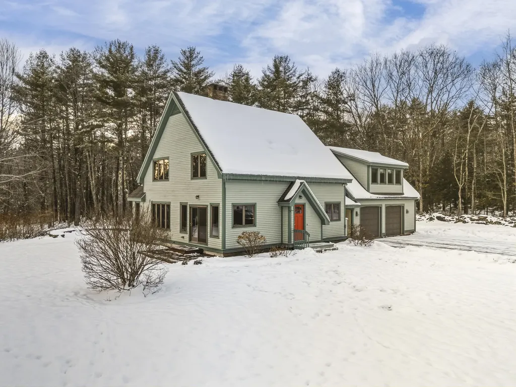 227 Benson Road Manchester ME 04351