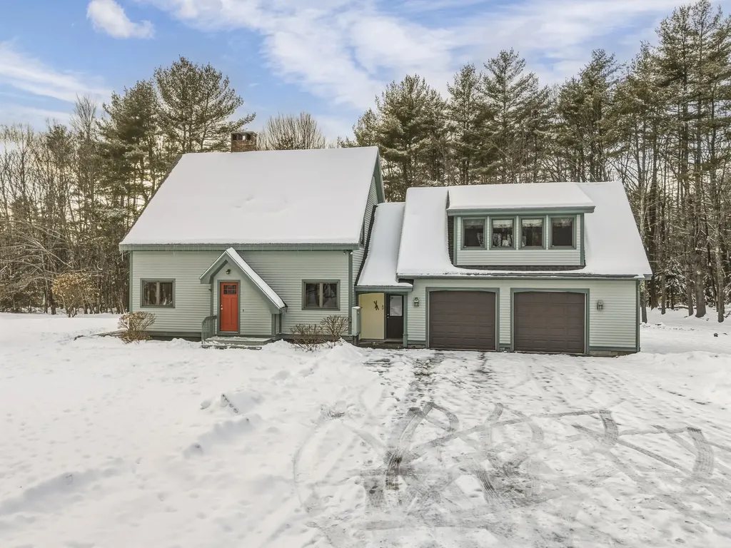 227 Benson Road Manchester ME 04351