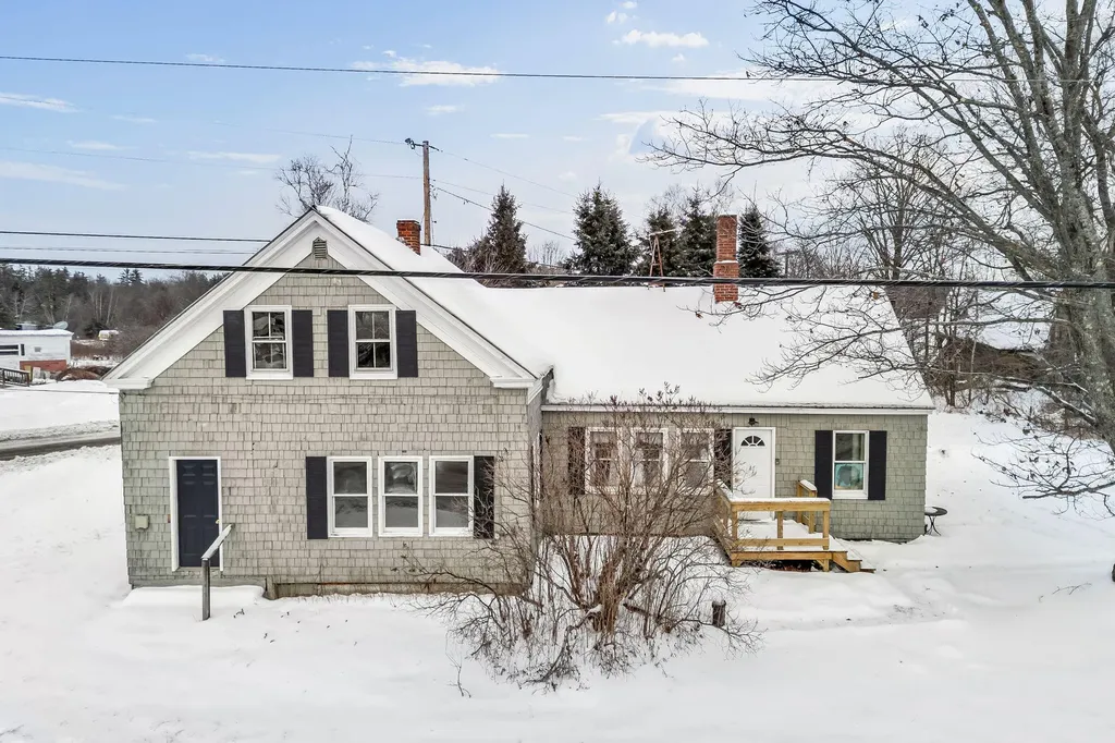 691 Zions Hill Road Chesterville ME 04938