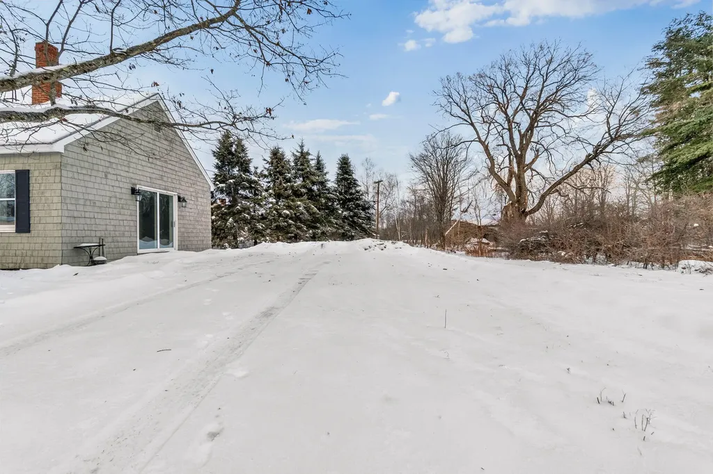 691 Zions Hill Road Chesterville ME 04938