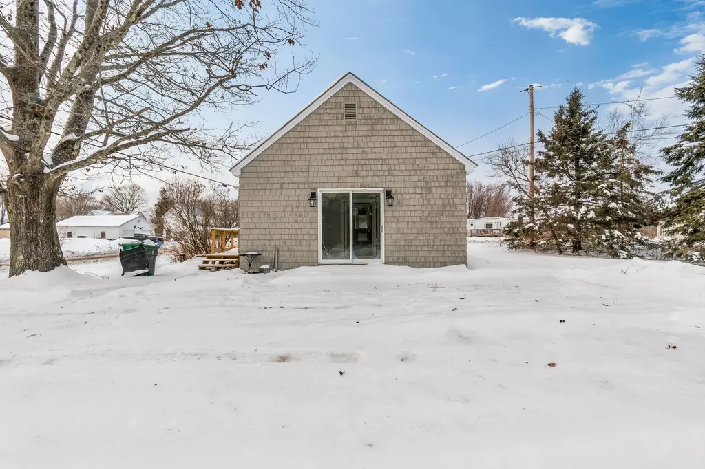 691 Zions Hill Road Chesterville ME 04938