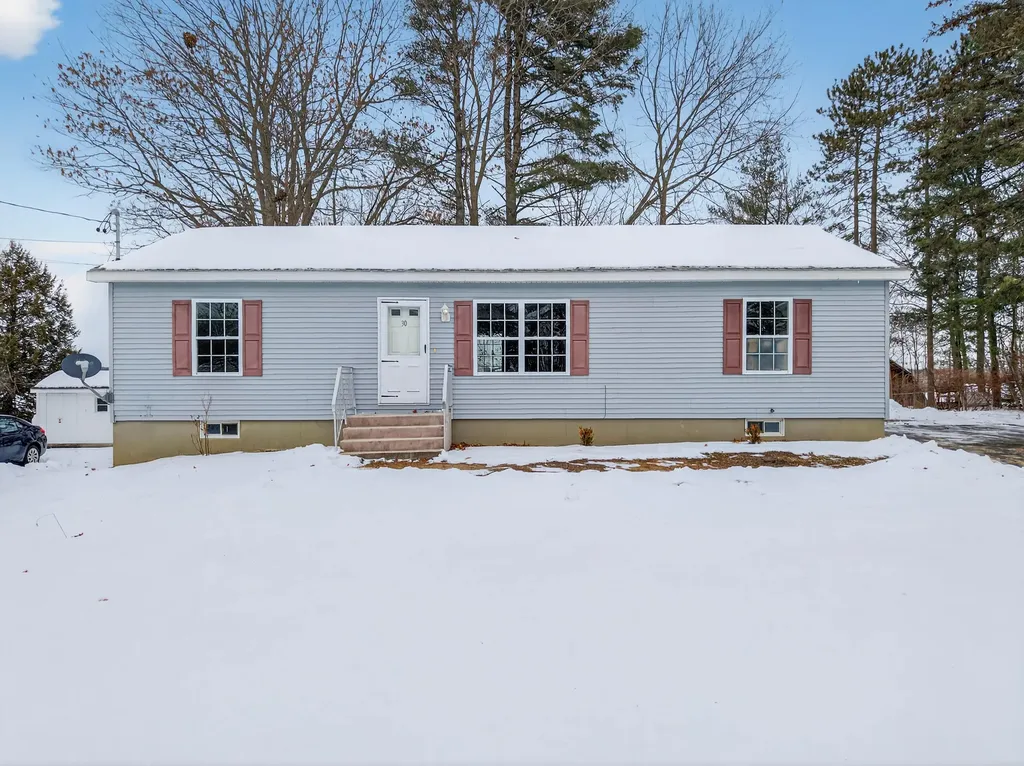 30 Elliott Avenue Lewiston ME 04240