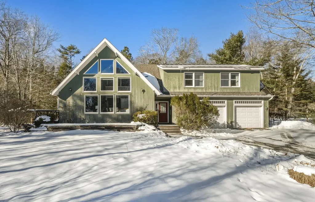 17 Arnold Road Freeport ME 04032