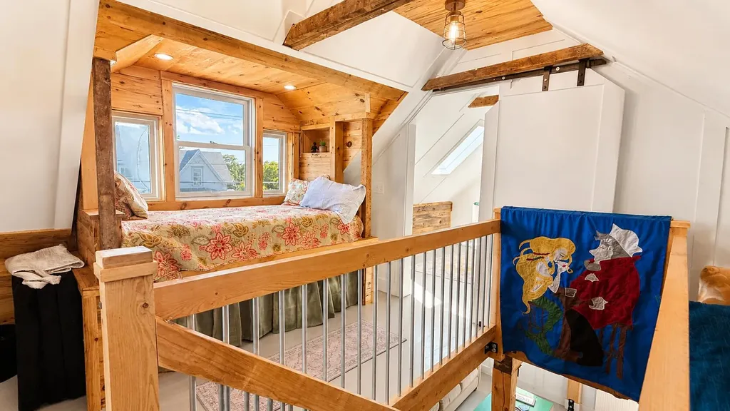 53 Washington Street Lubec ME 04652