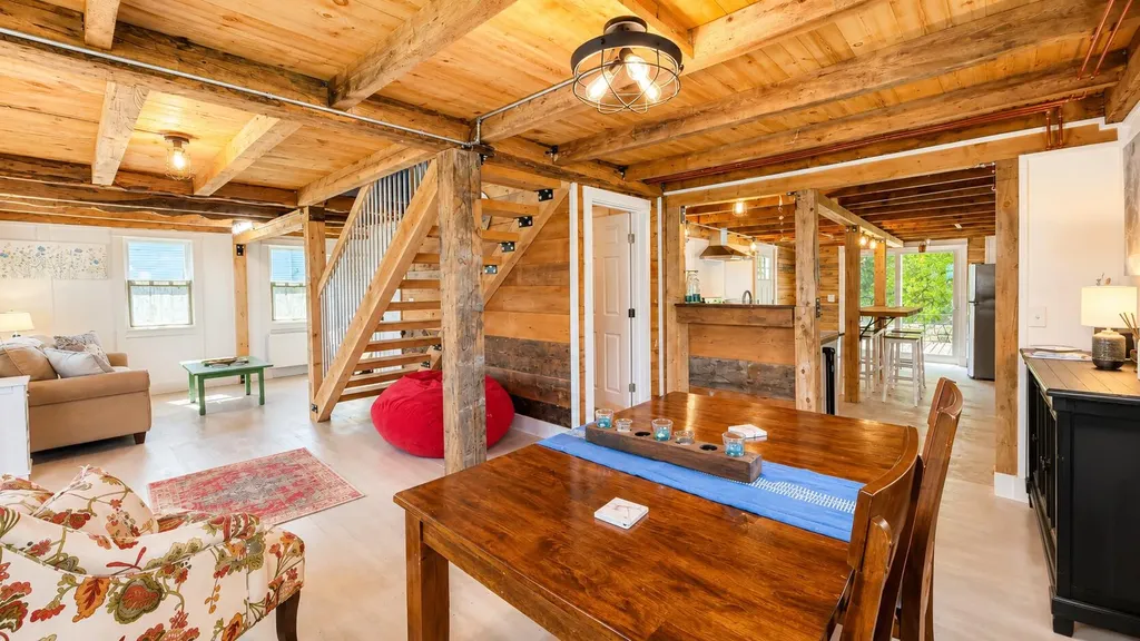 53 Washington Street Lubec ME 04652
