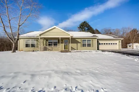19 Fieldstone Drive Oakland ME 04963