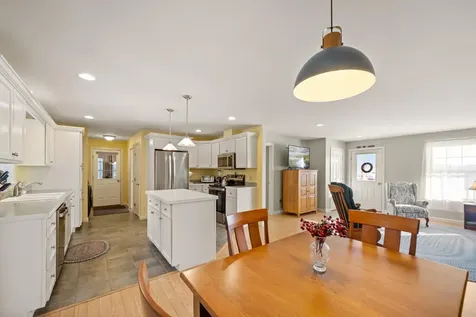 19 Fieldstone Drive Oakland ME 04963