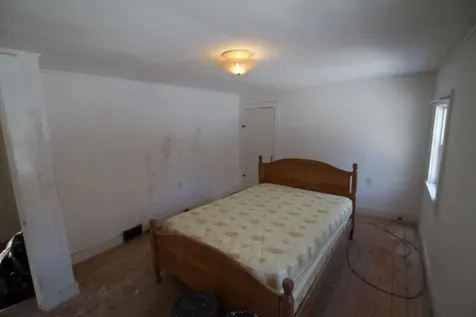 103 Pleasant Street Dexter ME 04930