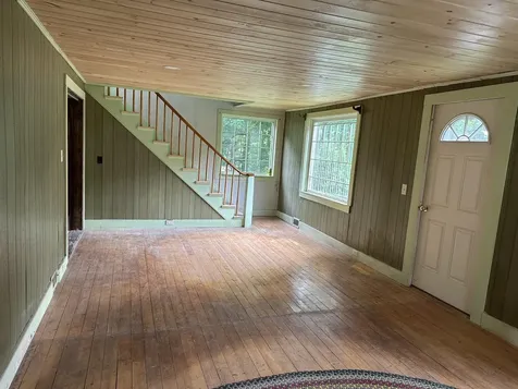 103 Pleasant Street Dexter ME 04930