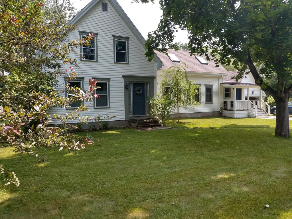 902 Dutch Neck Road Waldoboro ME 04572