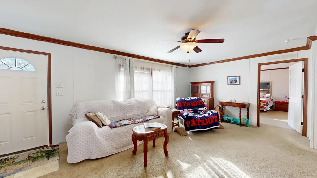 8 Sheldon Place Lewiston ME 04240