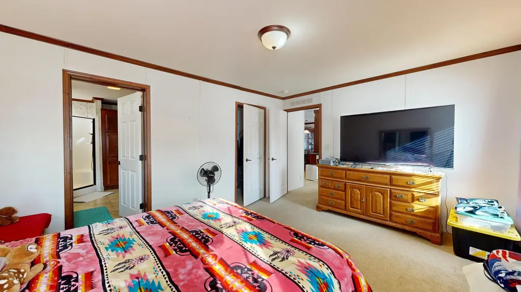 8 Sheldon Place Lewiston ME 04240