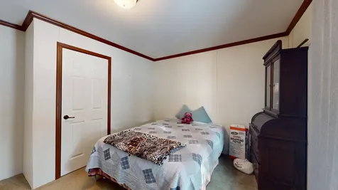 8 Sheldon Place Lewiston ME 04240
