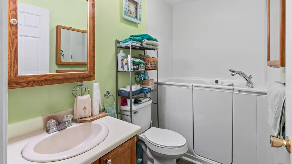 566 Deerfield Drive Hermon ME 04401