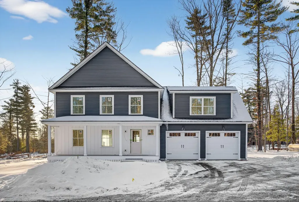 17 Lochwood Drive Gorham ME 04038