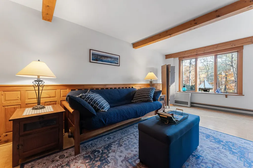 6 Abenaki Road Boothbay Harbor ME 04538