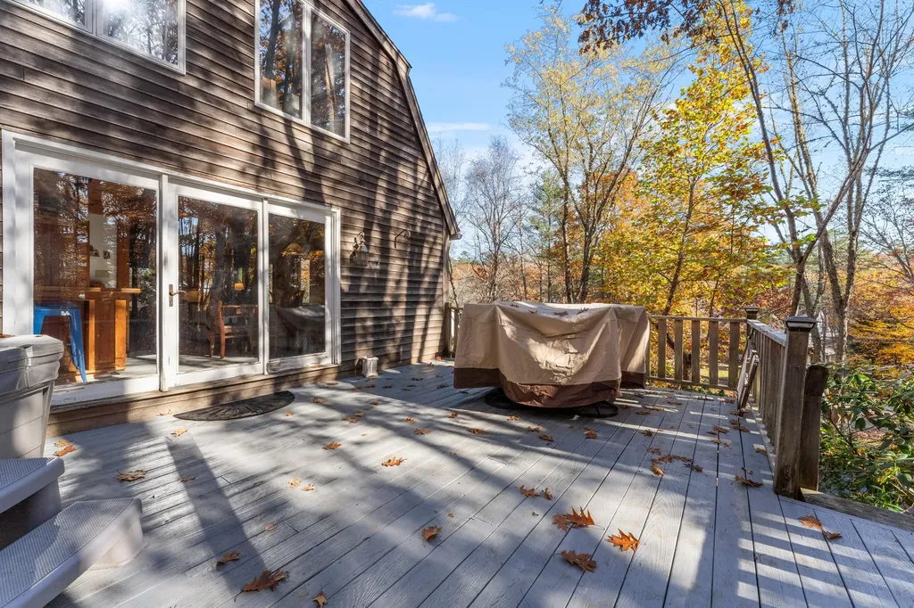 6 Abenaki Road Boothbay Harbor ME 04538