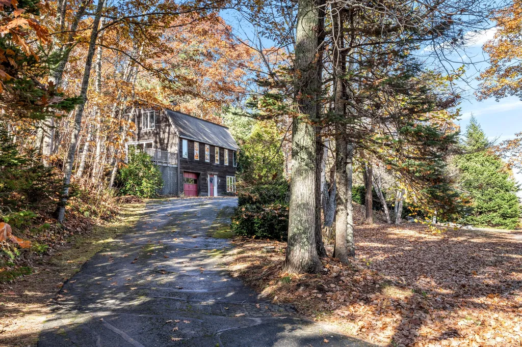 6 Abenaki Road Boothbay Harbor ME 04538