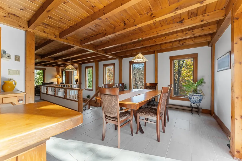 6 Abenaki Road Boothbay Harbor ME 04538