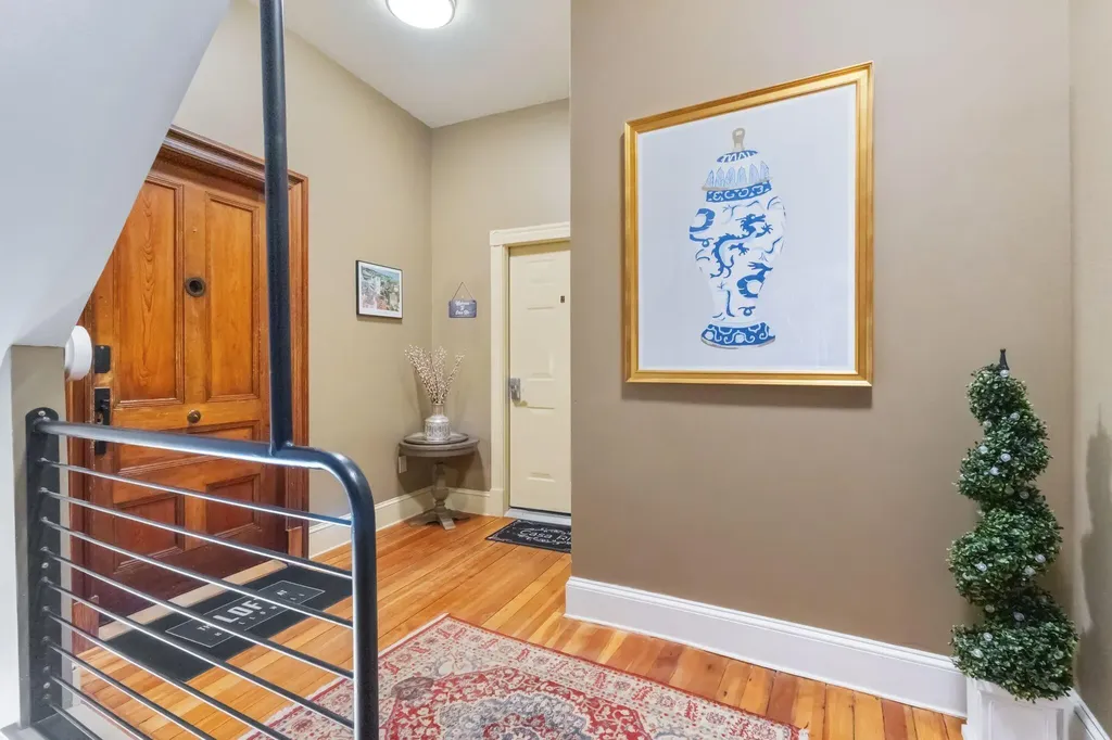 89 Water Street Hallowell ME 04347