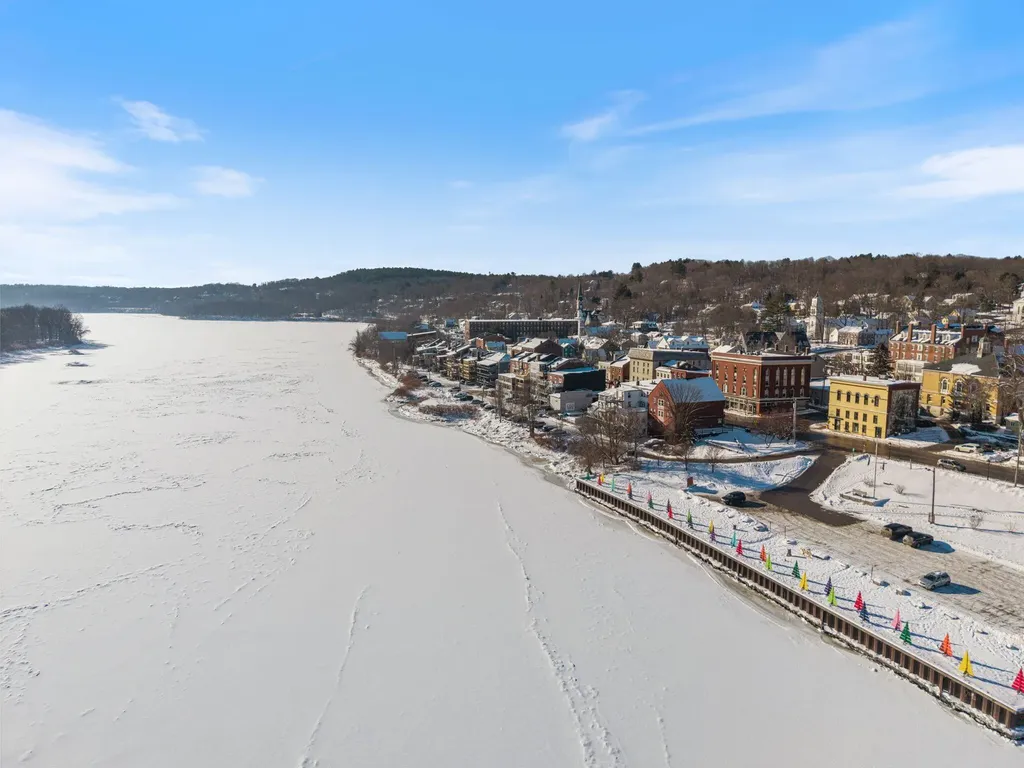 89 Water Street Hallowell ME 04347