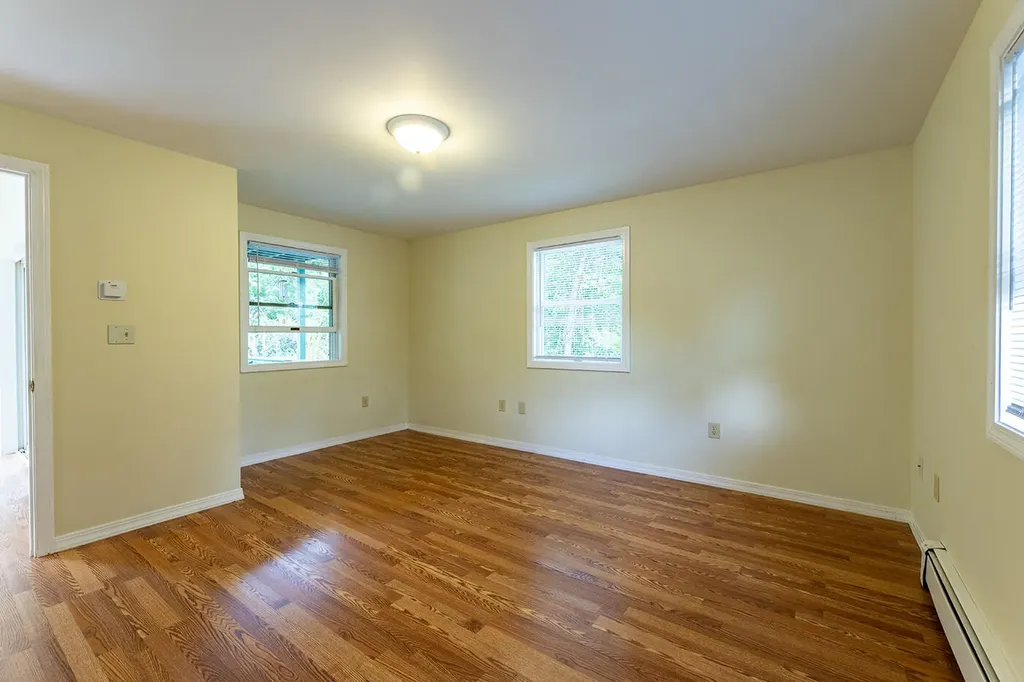 36 Sunrise Terrace Thomaston ME 04861