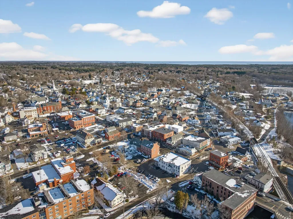 190 Main Street Saco ME 04072