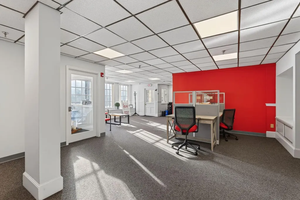 190 Main Street Saco ME 04072