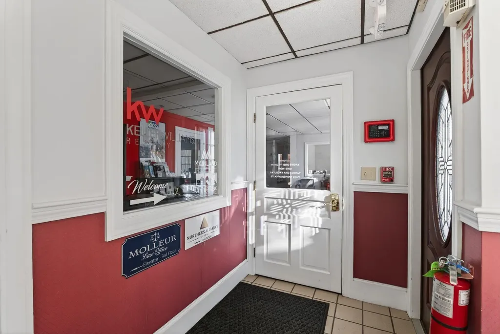 190 Main Street Saco ME 04072