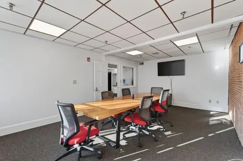 190 Main Street Saco ME 04072
