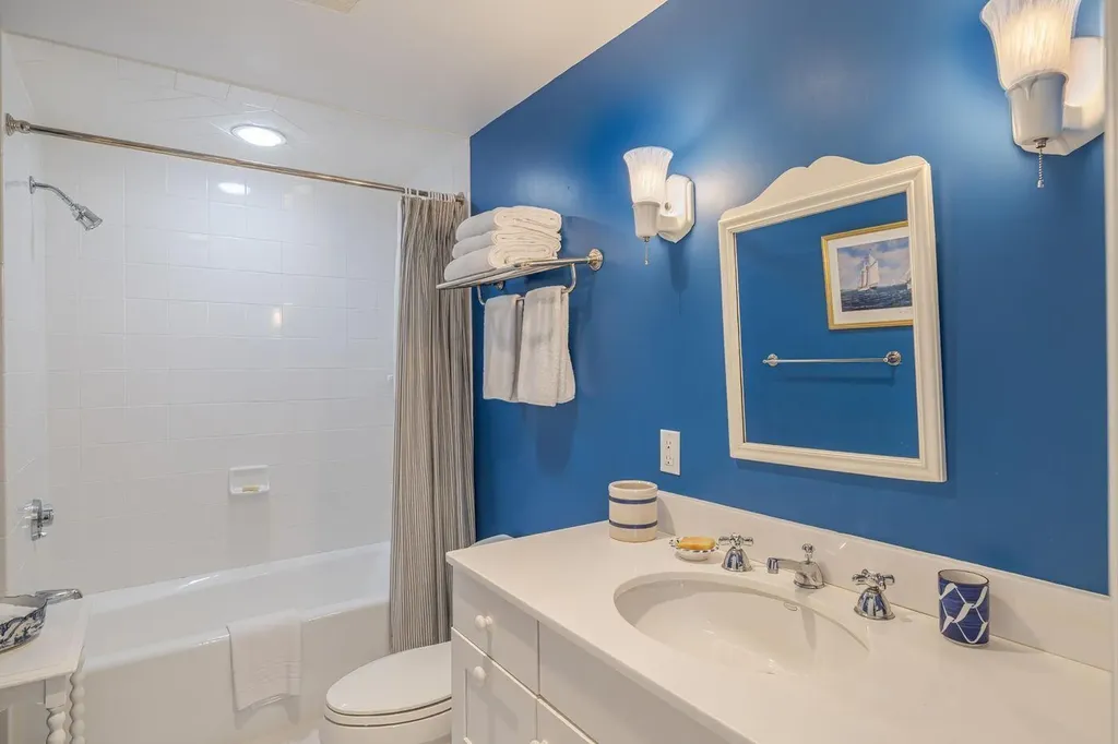 75 Old Cove Lane Brooklin ME 04616