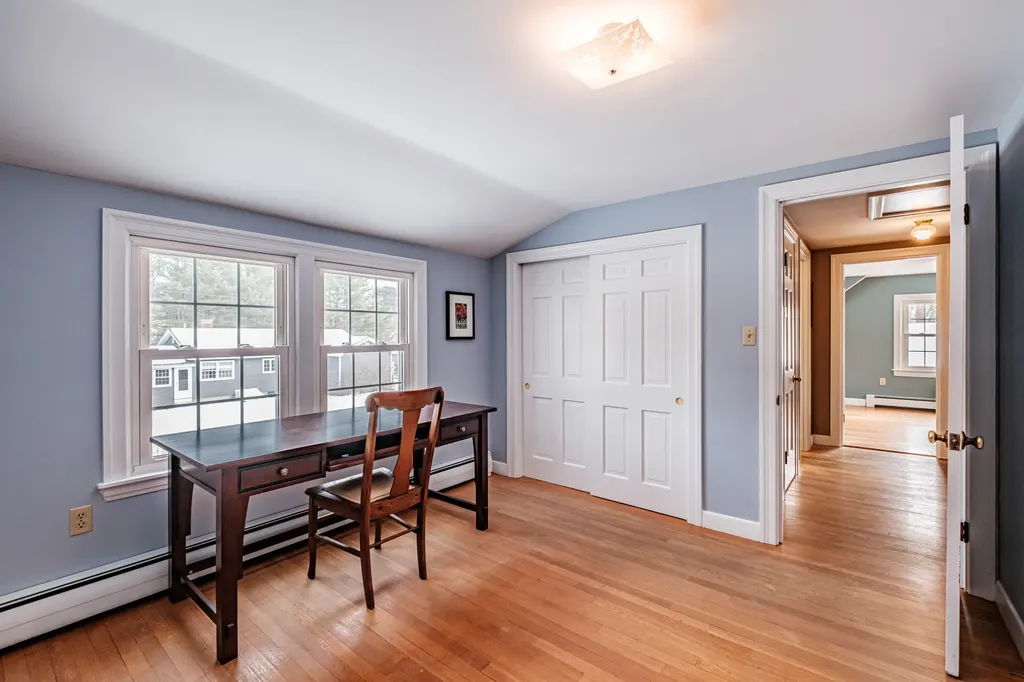 6 Woodside Drive Cumberland ME 04021