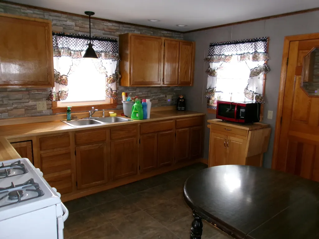 6 Morgan Street Lincoln ME 04457