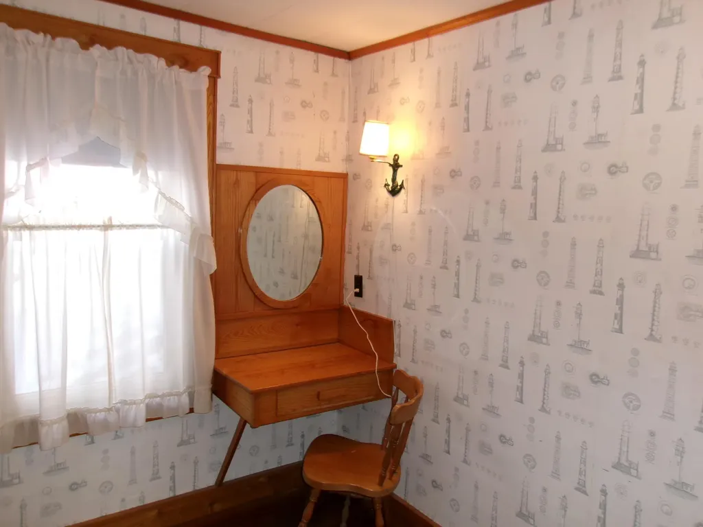 6 Morgan Street Lincoln ME 04457