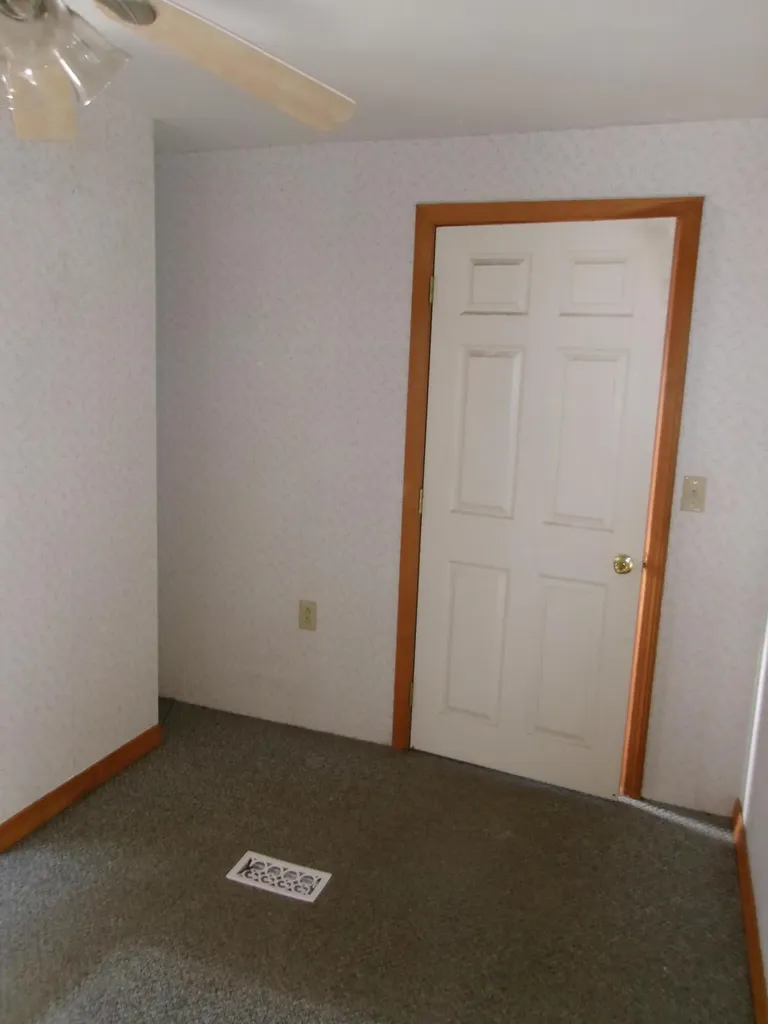 6 Morgan Street Lincoln ME 04457