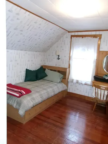 6 Morgan Street Lincoln ME 04457