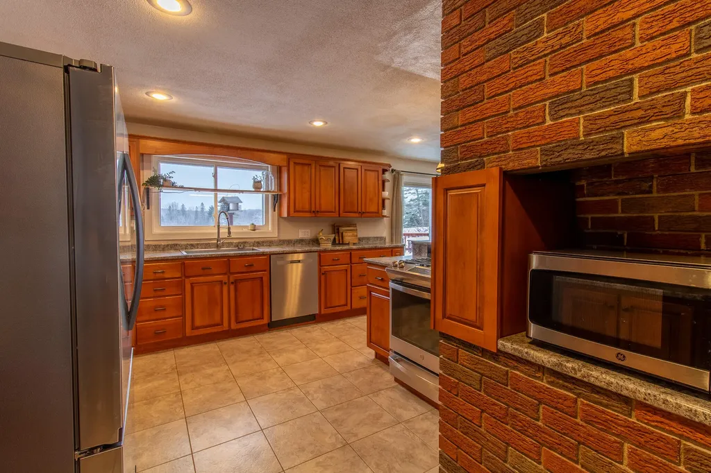 506 Baring Street Calais ME 04619