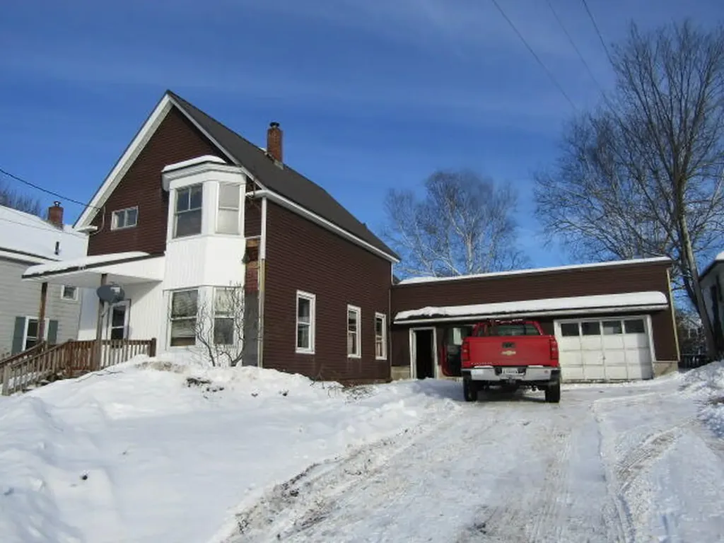 13 Otis Street Livermore Falls ME 04254