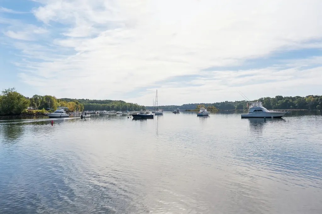 7 Isle Avenue Saco ME 04072