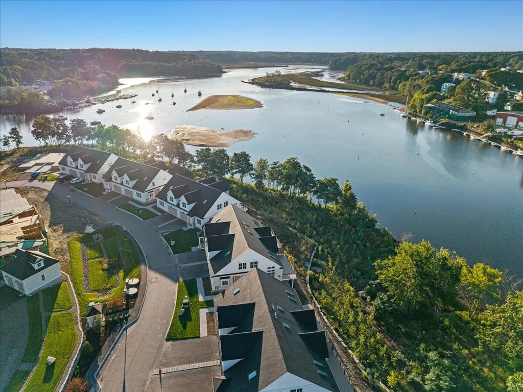 7 Isle Avenue Saco ME 04072