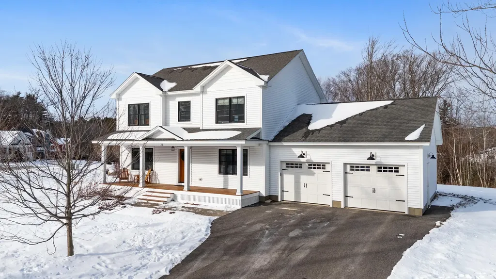 21 Ice Pond Drive Portland ME 04103