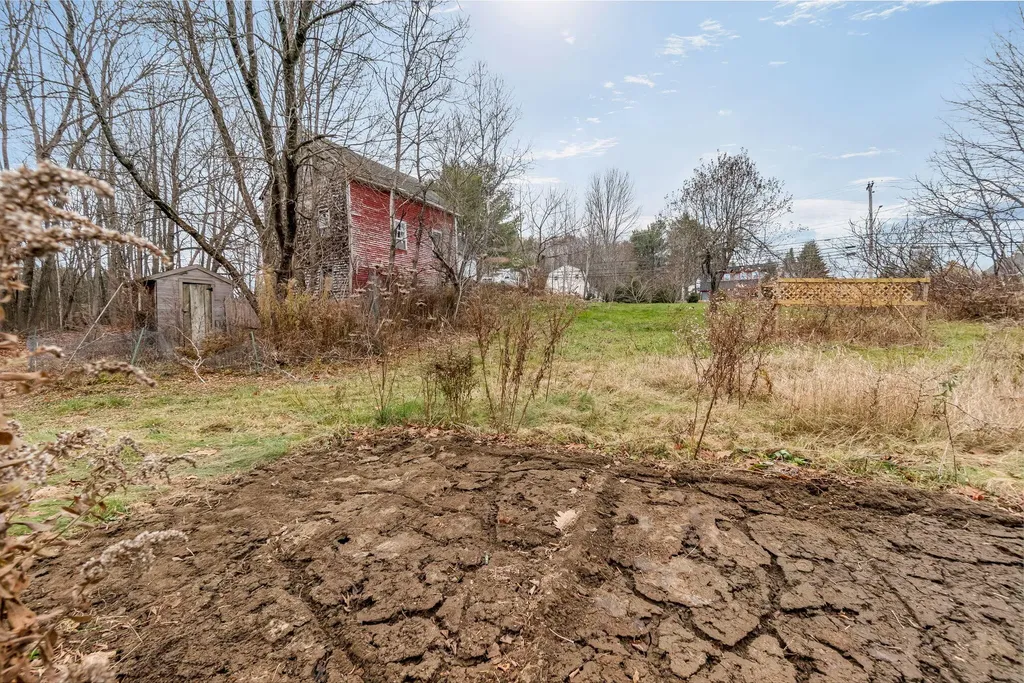 1139 Sabattus Street Lewiston ME 04240
