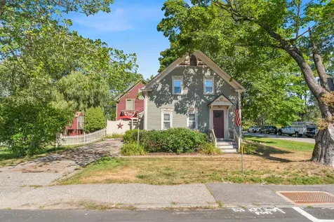 24 School Street Kennebunkport ME 04046