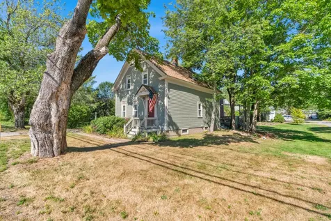 24 School Street Kennebunkport ME 04046