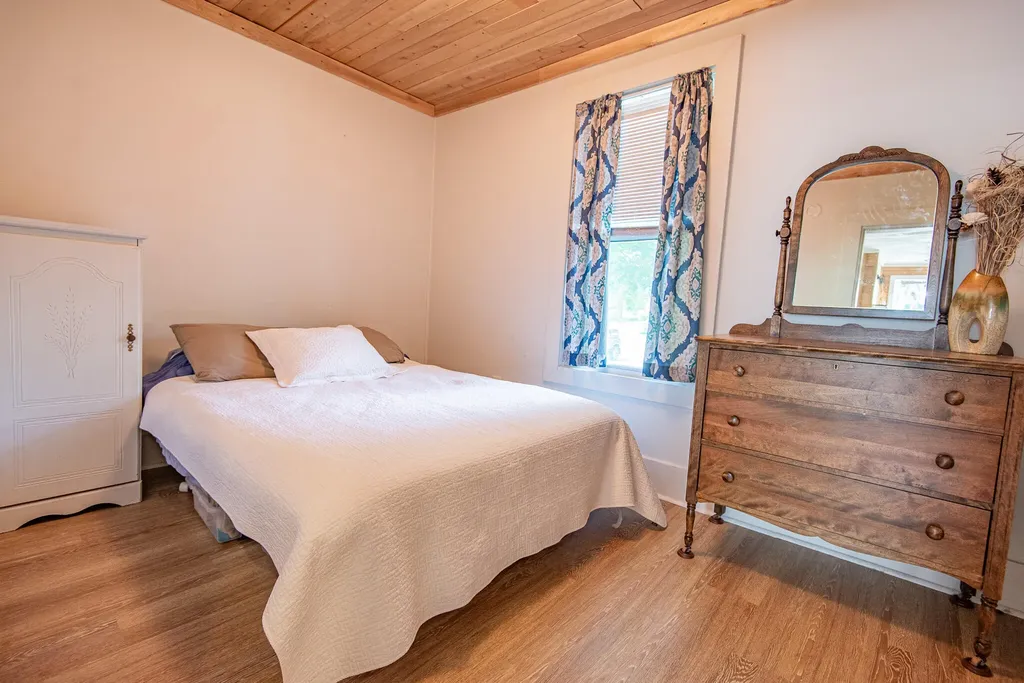 20 Beech Street East Millinocket ME 04430
