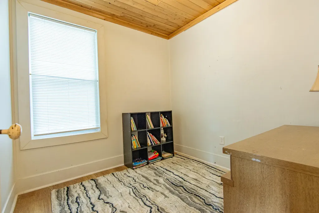 20 Beech Street East Millinocket ME 04430