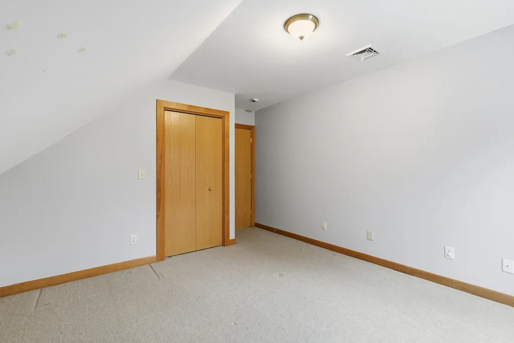 5 Arrowhead Ridge Road Freeport ME 04032